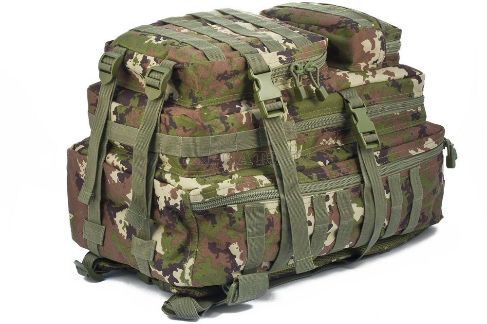 Zaino tattico monospalla Miltec coyote Mario Legionario: Zaino tattico  monospalla Miltec coyote [14059105] - 35.00EUR : Mario Legionario,  abbigliamento militare usato, abbigliamento mimetico, equipaggiamento  militare