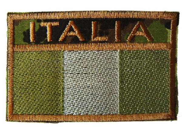 Patch Bandiera Vegetata Italiana Militare Rettangolare Ricamata Bassa Visibilità Coyote